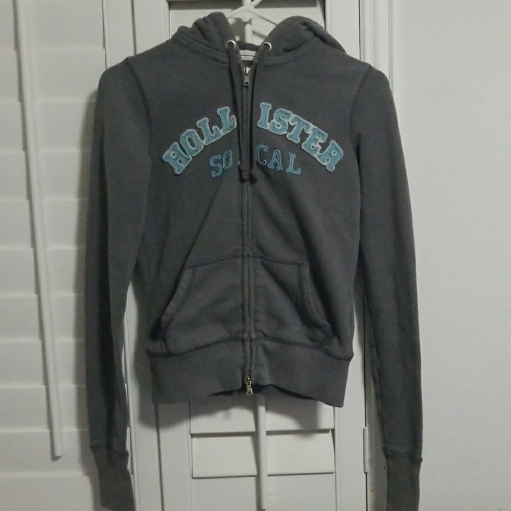 Hollister Grey sweater